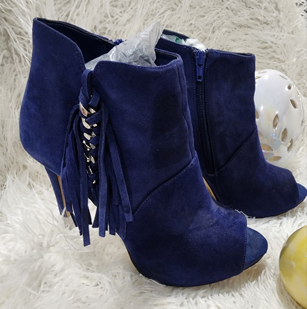 Elegant Blue Suede Women's Ankle Boots